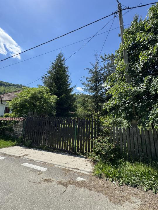 Lunca Gârtii – 20 km de Câmpulung. Casă+Teren 3500 mp