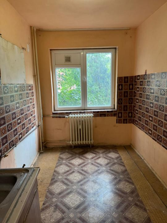 Trapezului – str. Becatei, 2 camere, 52 mp.  