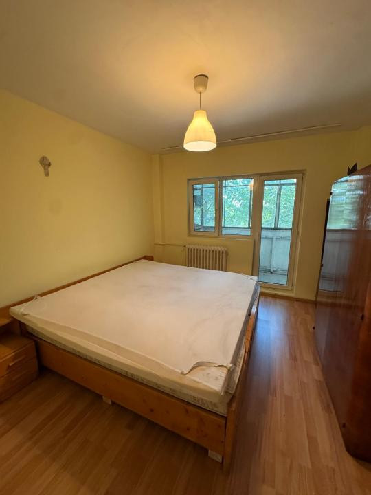 Panduri-13 Septembrie apartament 4 camere birou 95 mp